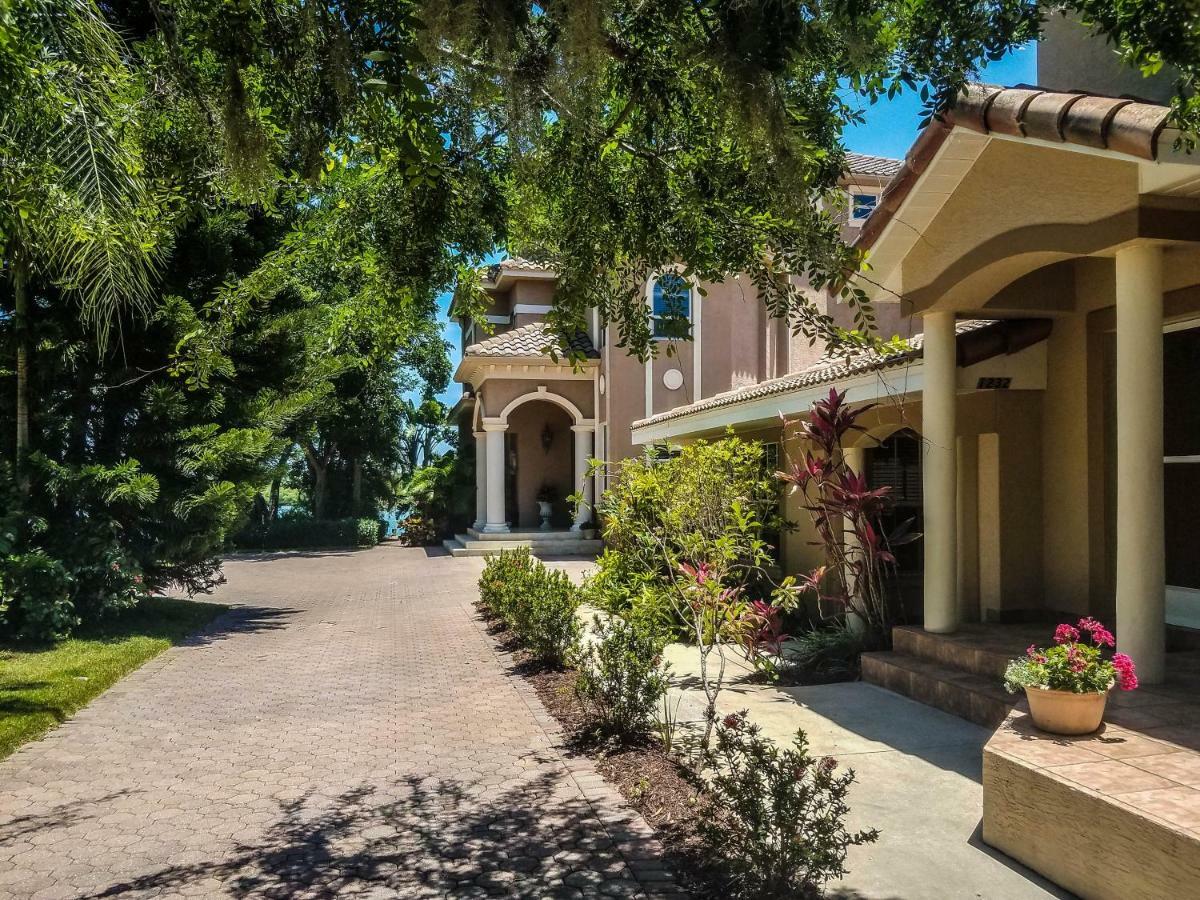 Beautiful Property On Siesta Key Exterior photo